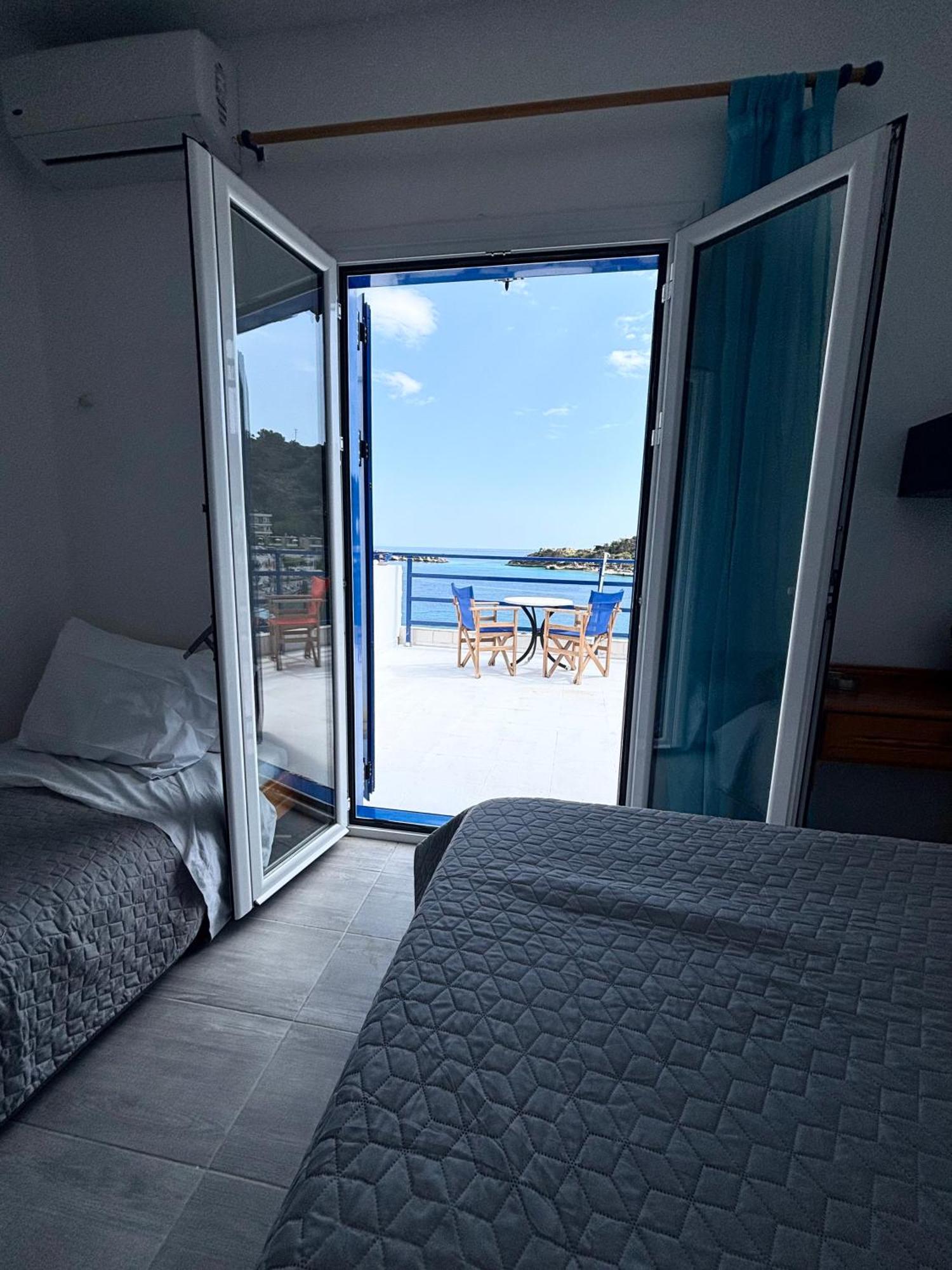 Scirocco Rooms Loutro Exterior foto