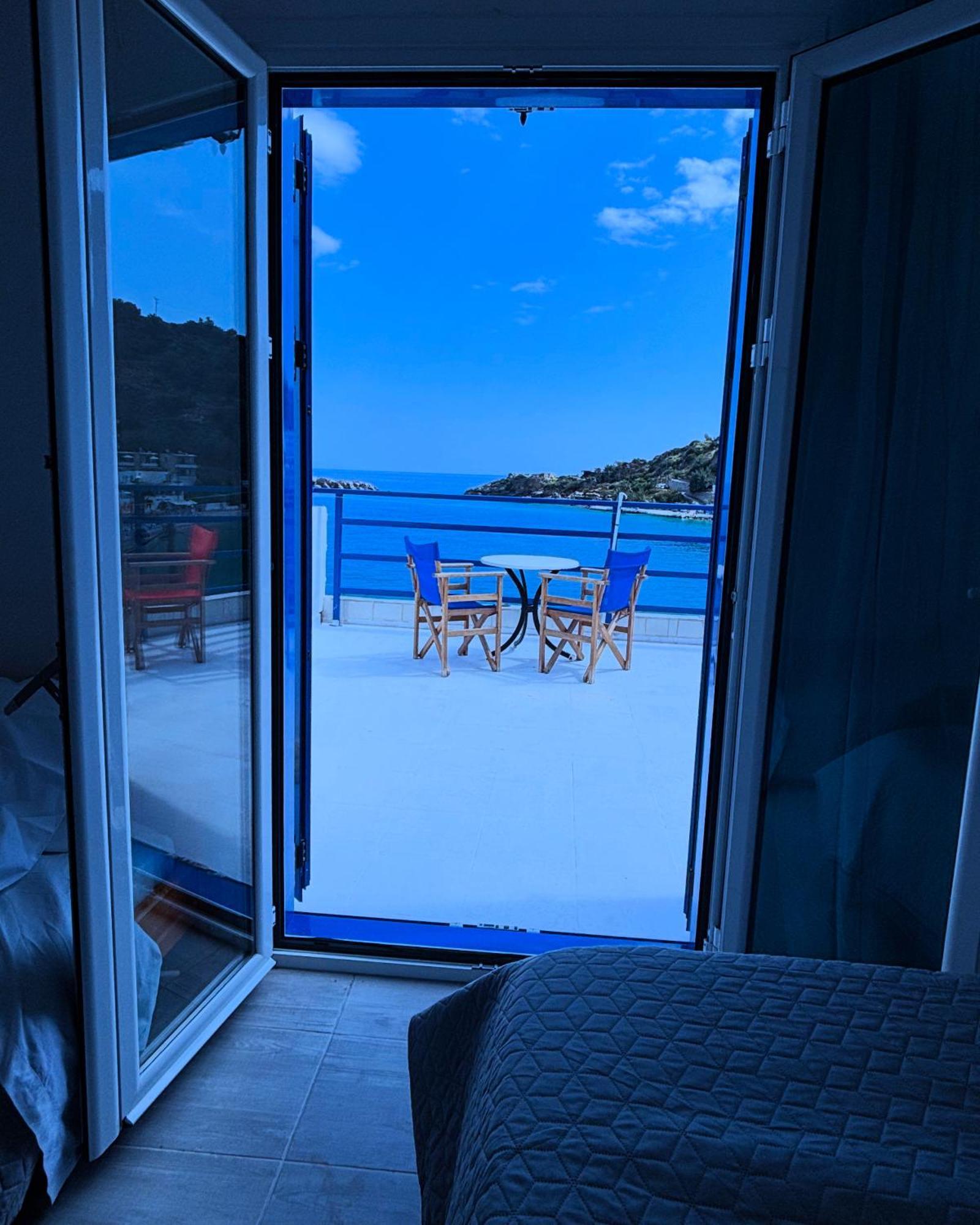 Scirocco Rooms Loutro Exterior foto