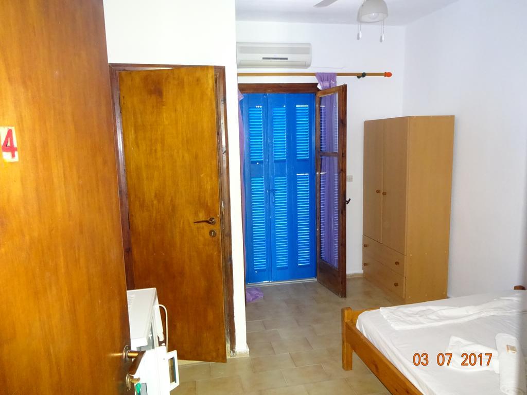 Scirocco Rooms Loutro Exterior foto