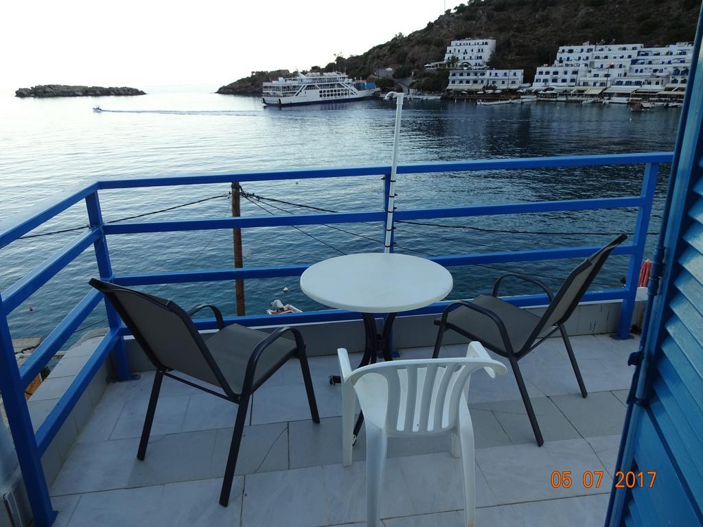 Scirocco Rooms Loutro Exterior foto