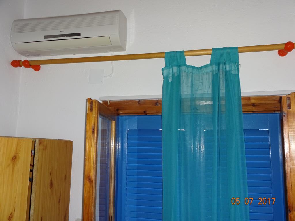 Scirocco Rooms Loutro Exterior foto
