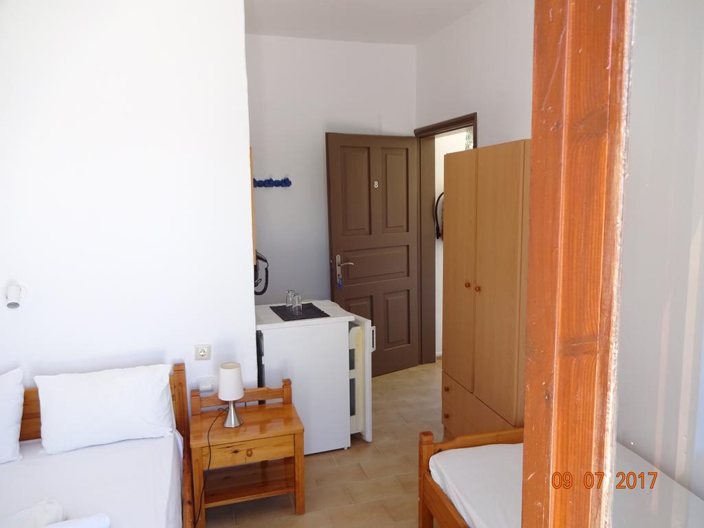 Scirocco Rooms Loutro Exterior foto